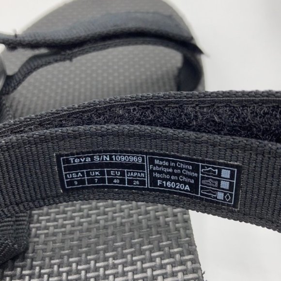 Teva Midform Universal Black Sandals - Picture 3 of 6